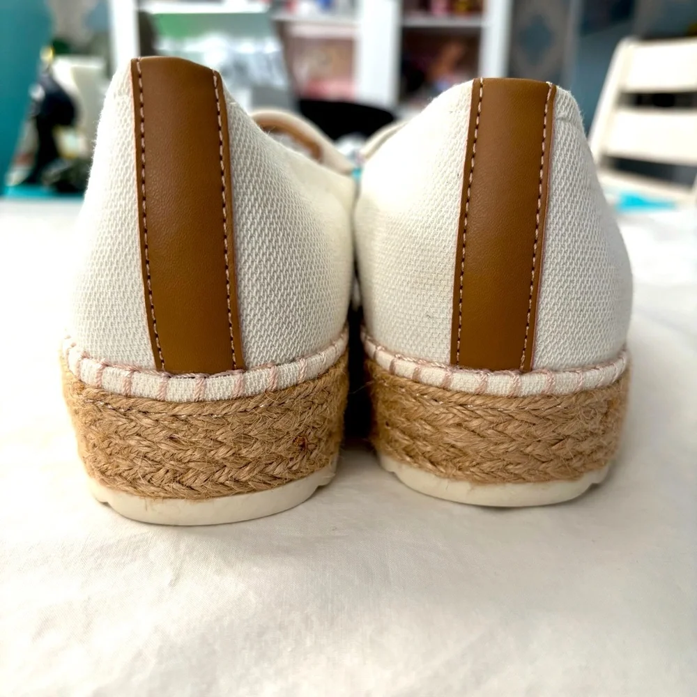 Dr Scholl’s Sun Ray Espadrilles Loafer White Canvas Sporty and Sustainable